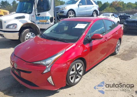 2016 Toyota Prius Three Touring z USA, uszkodzony, nr VIN JTDKARFU9G3522221
